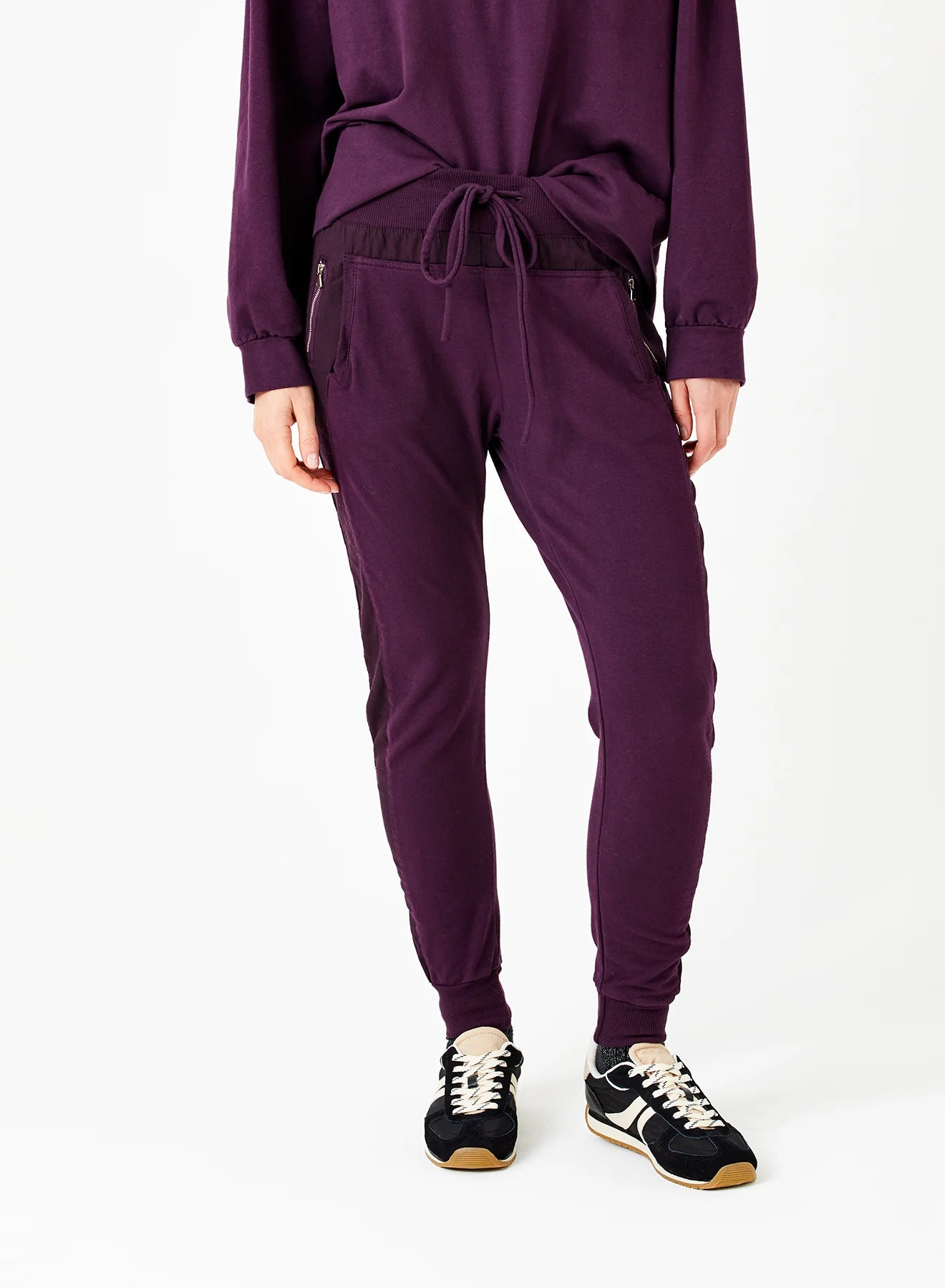 The Ultimate Jogger - Eggplant