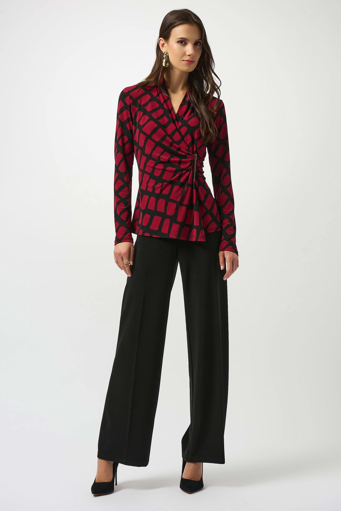 Silky Knit Geometric Print Fitted Wrap Top
