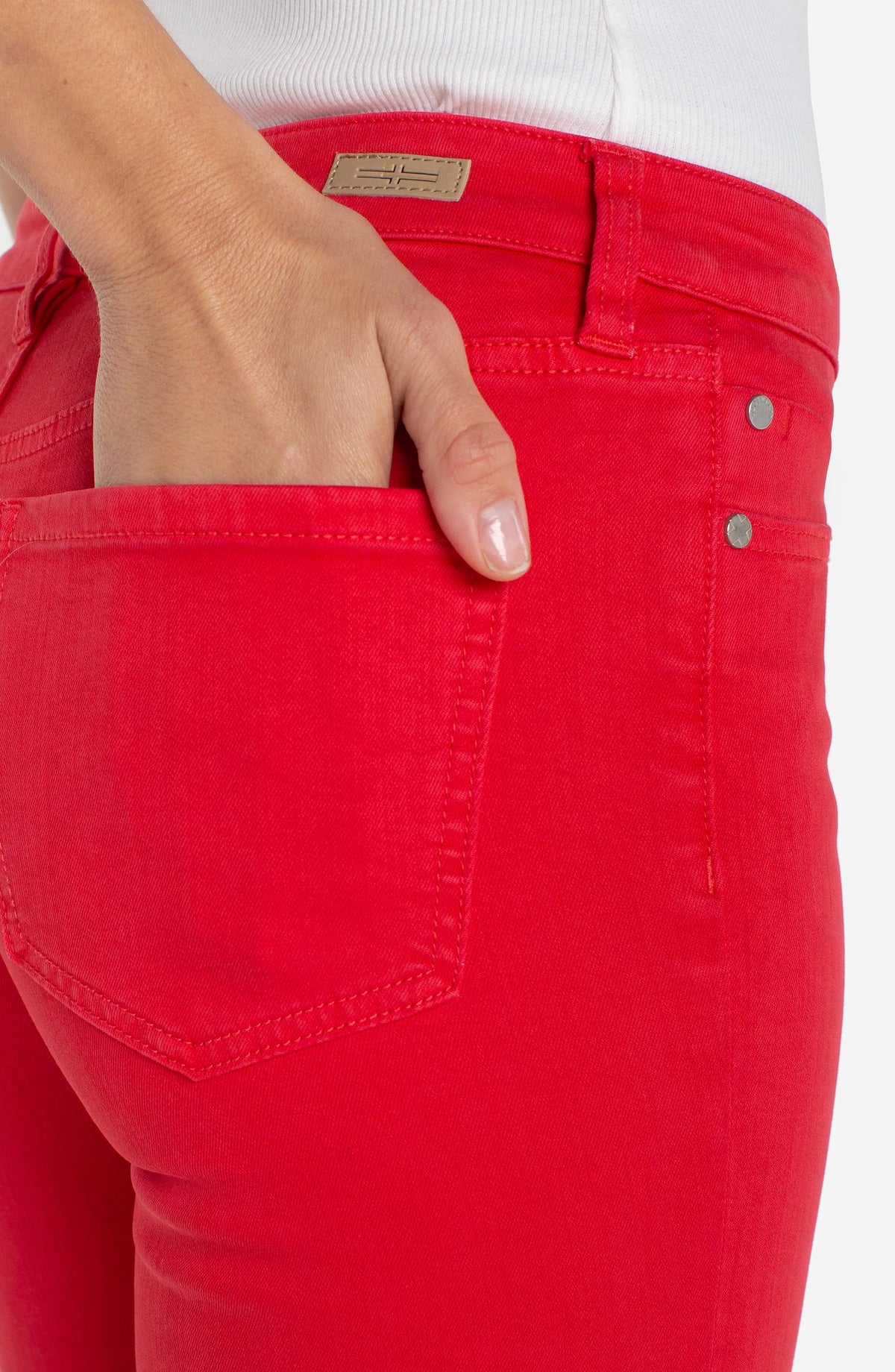 Hannah Cropped Flare