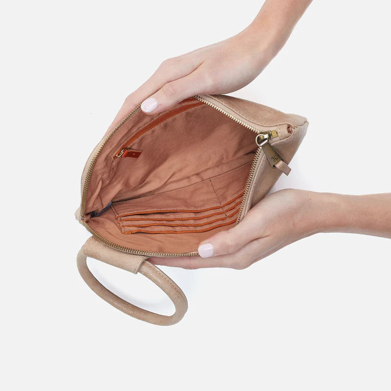 Sable Wristlet
