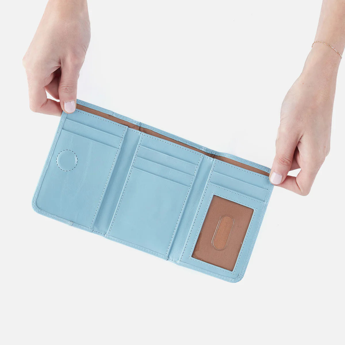 Jill Trifold Wallet