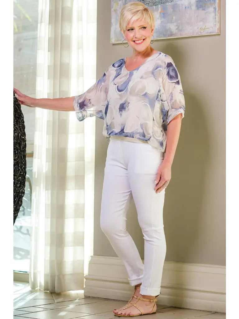 Abella Circle V-Neck Blouse