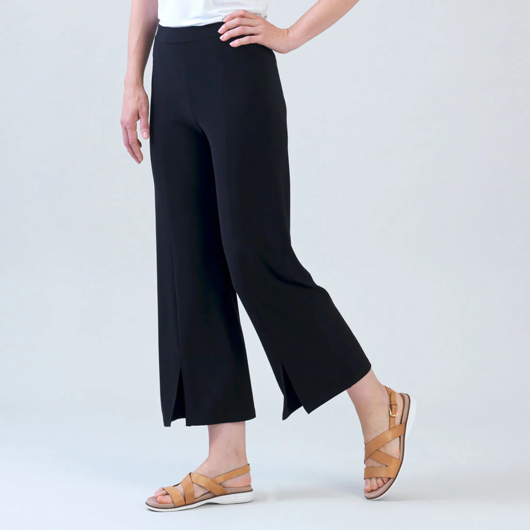 Relaxed Kick Front Slit Ankle Pant