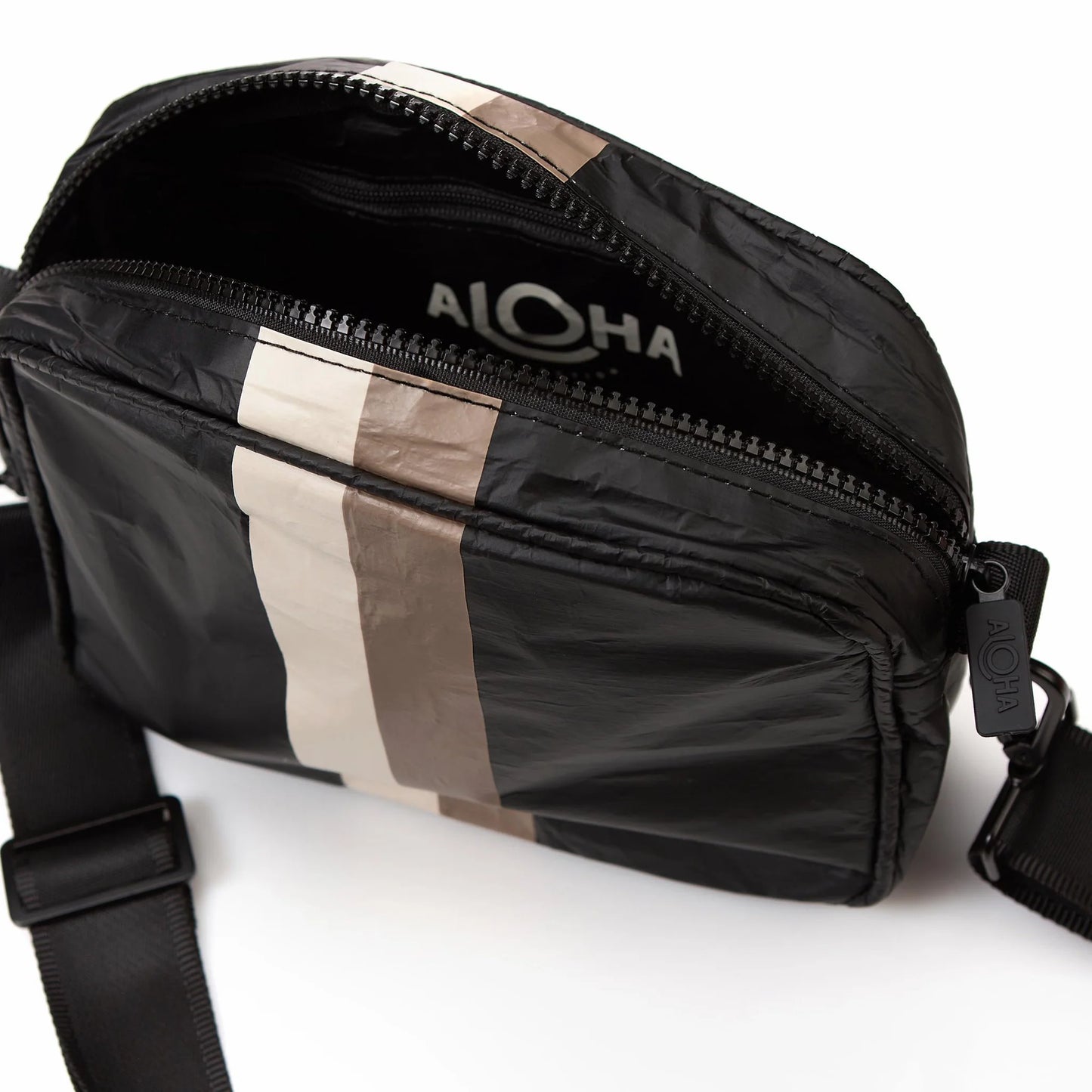 Le Tour Crossbody Bag - Le Voyageur Caffe Black