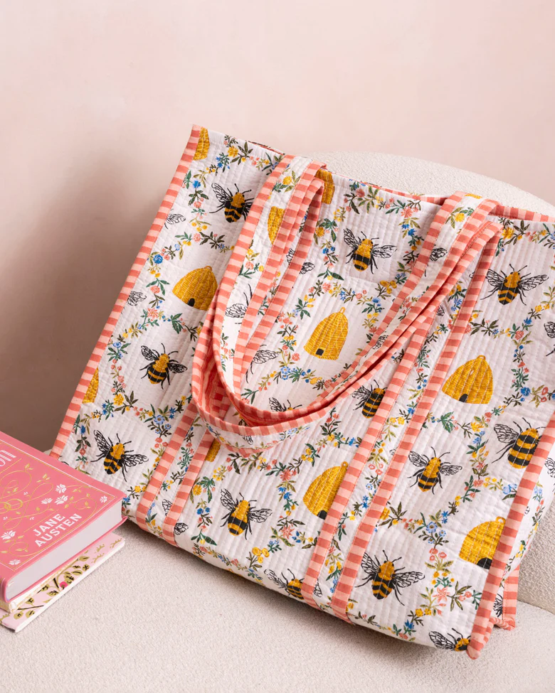 The Traveler Tote in Sweet Bee