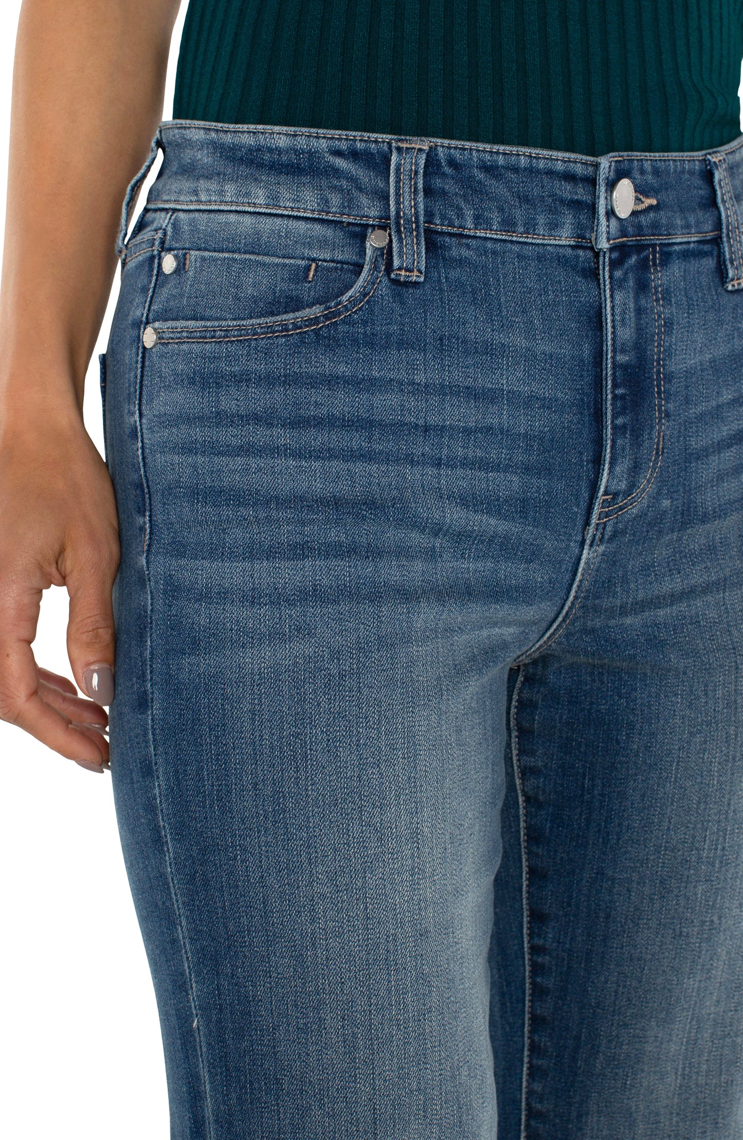 Hannah Crop Flare Jean