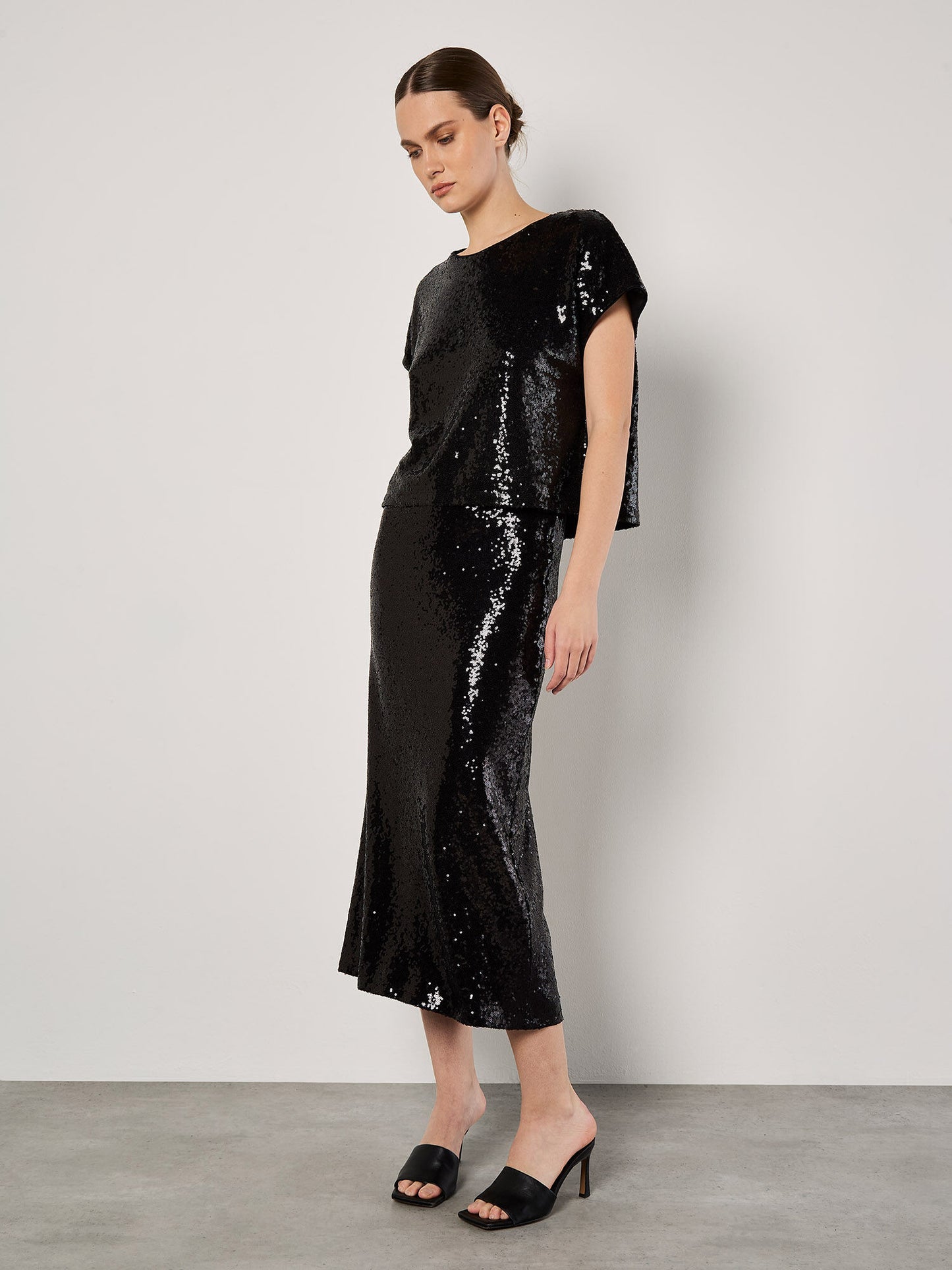 Sequin Bias Cut Midaxi Skirt