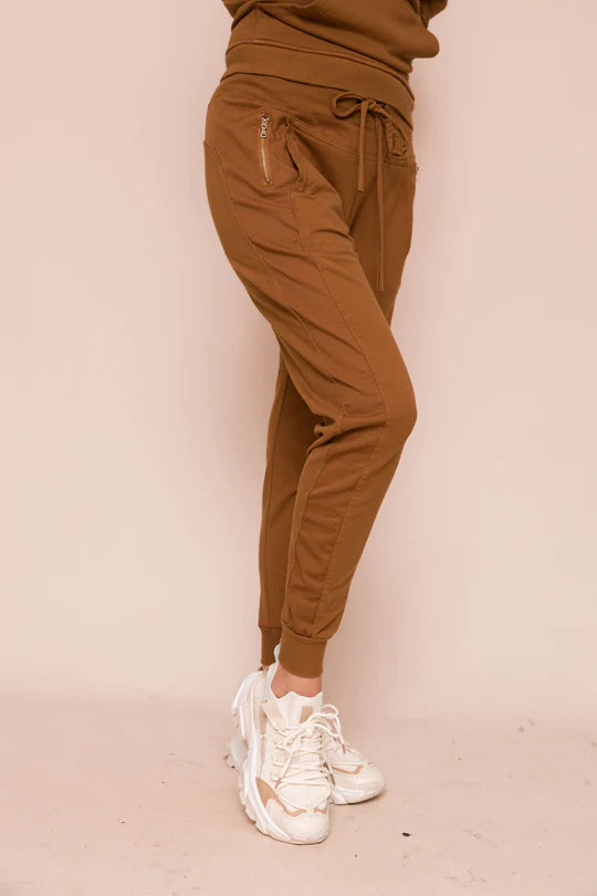 The Ultimate Jogger - Tobacco