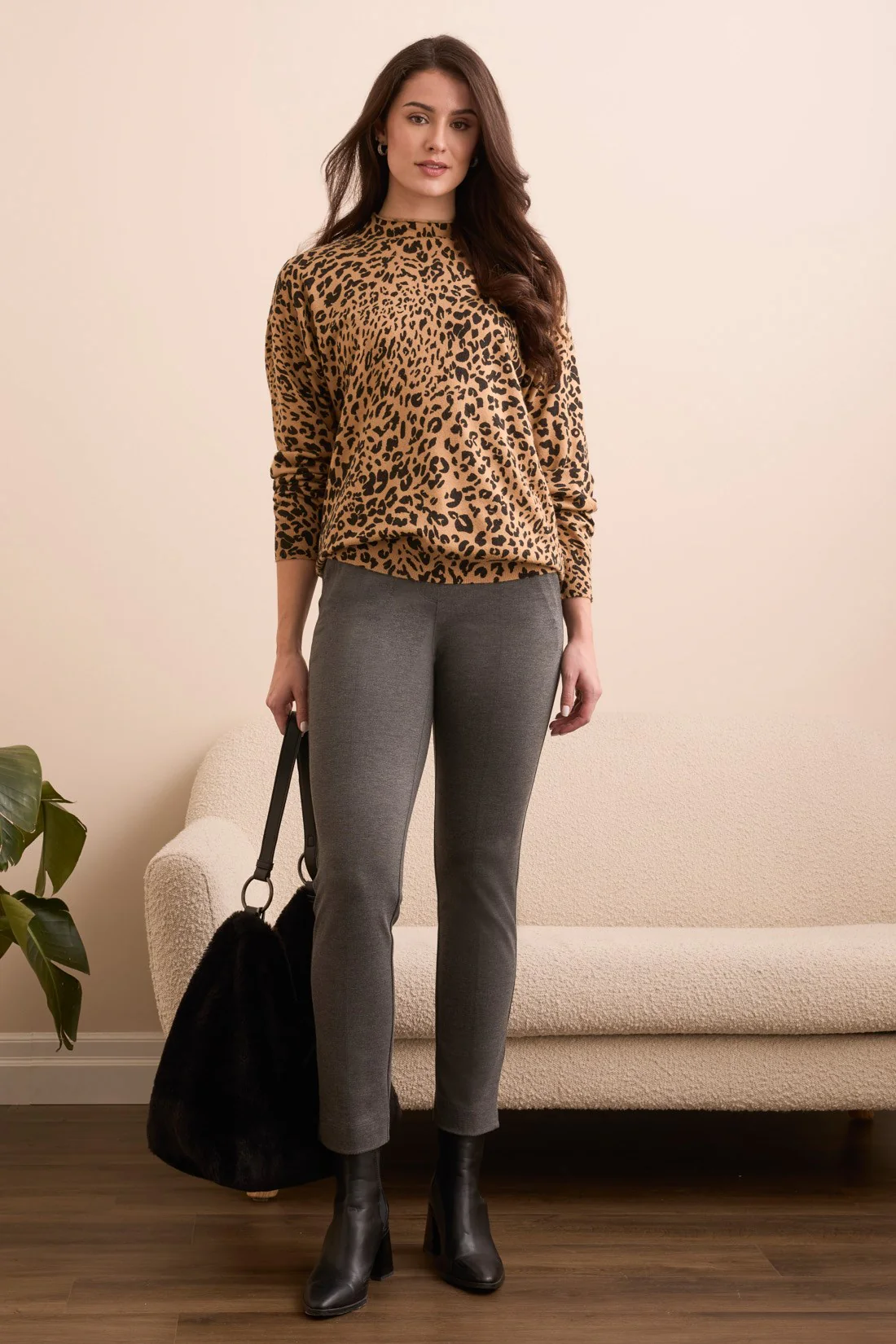 Daniel Medium Handbag