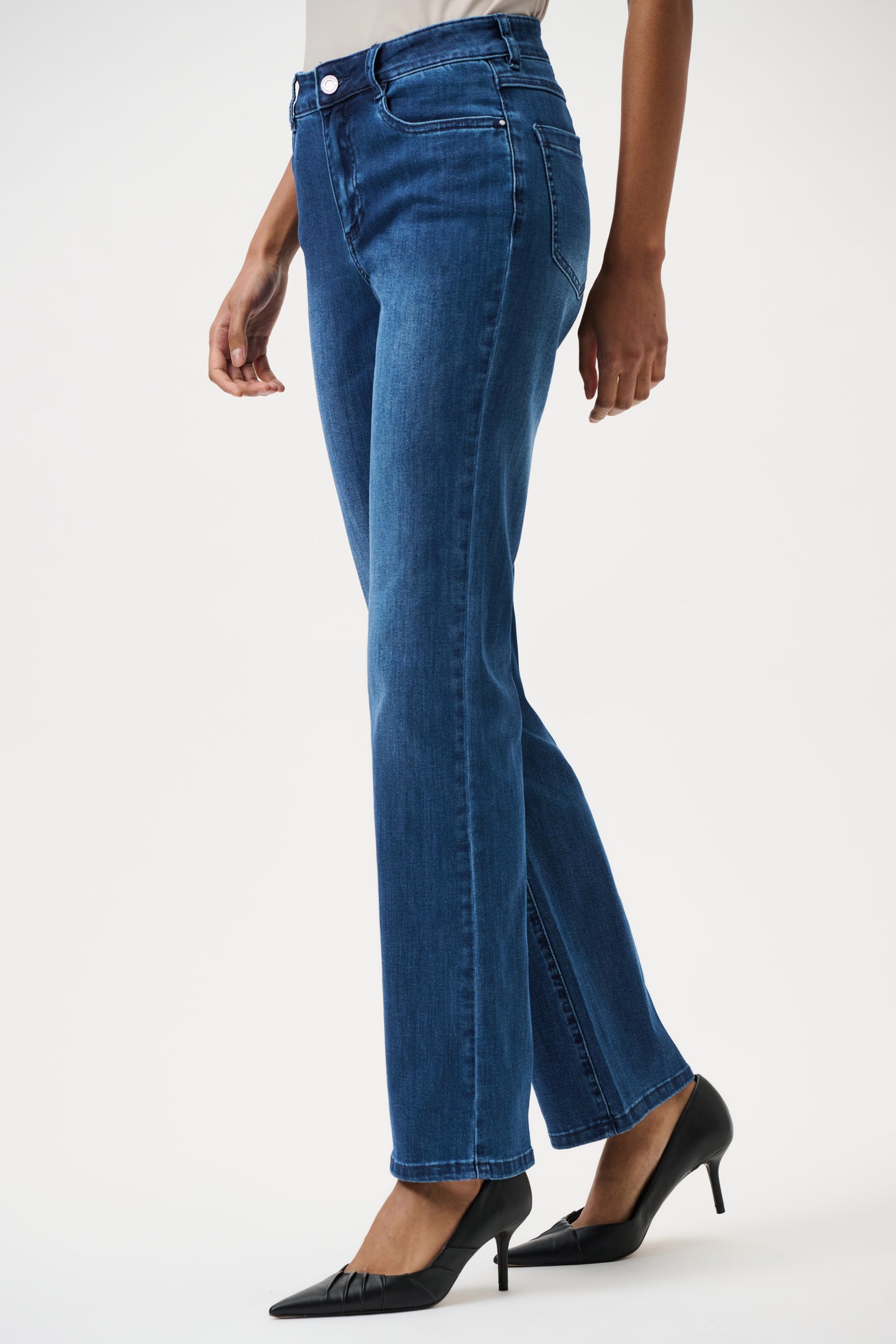 Brooke Classic Bootcut Stretch Jeans