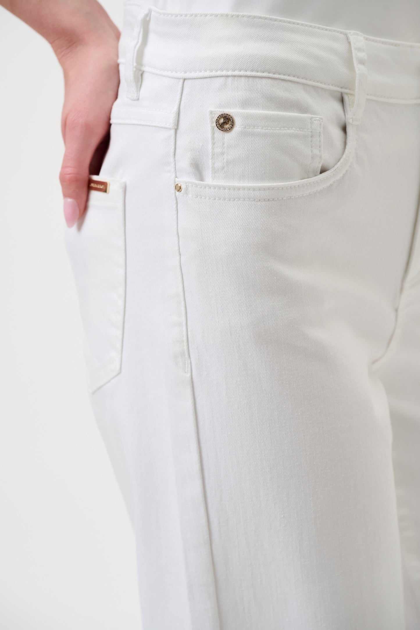Goldie Classic Wide Leg Jeans