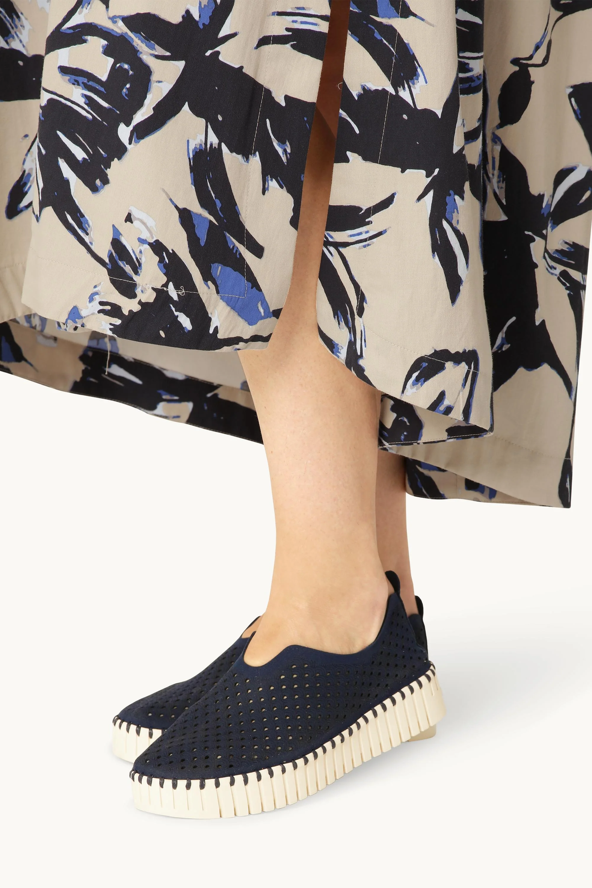 Tulip Platform Perforated Tennis Shoe