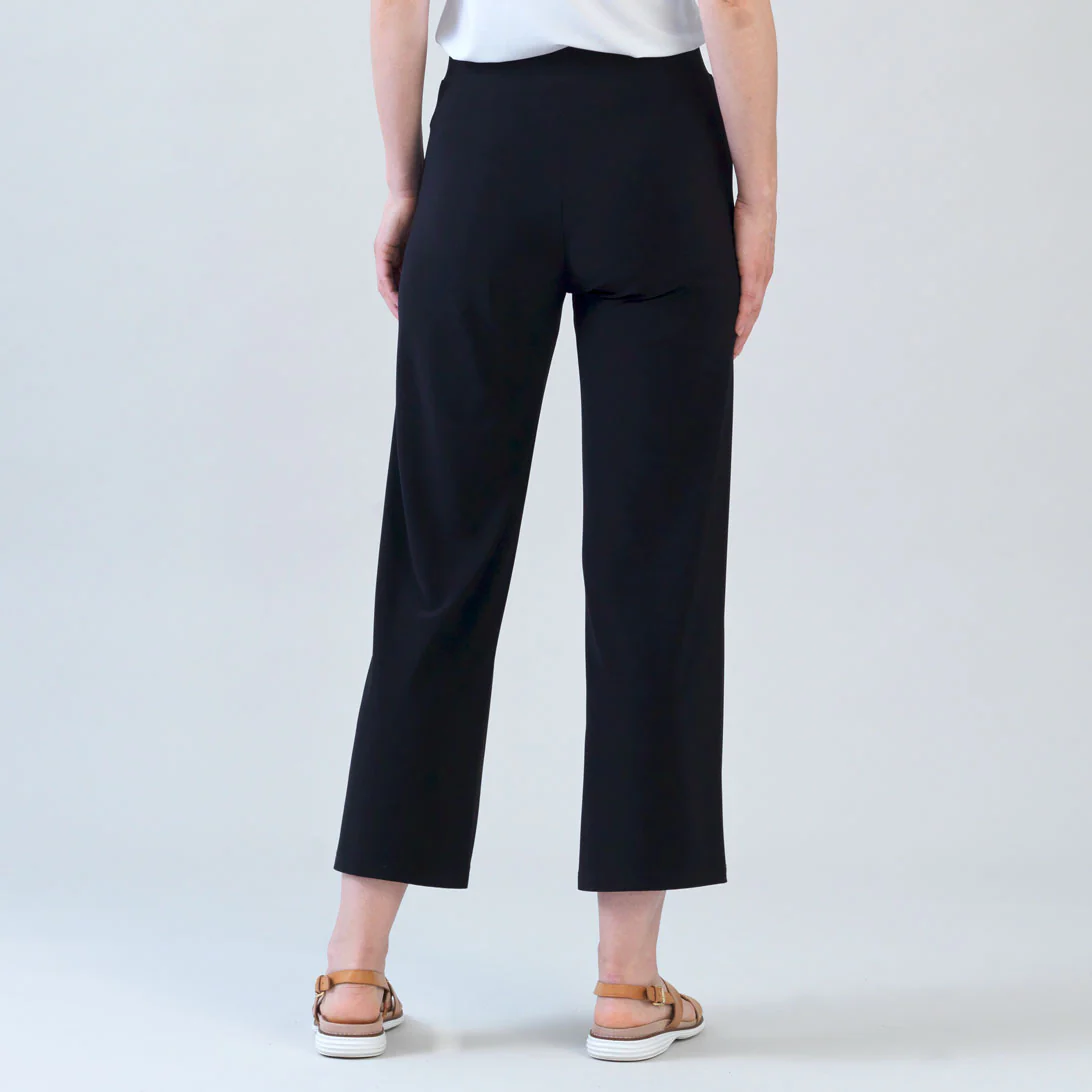Relaxed Kick Front Slit Ankle Pant