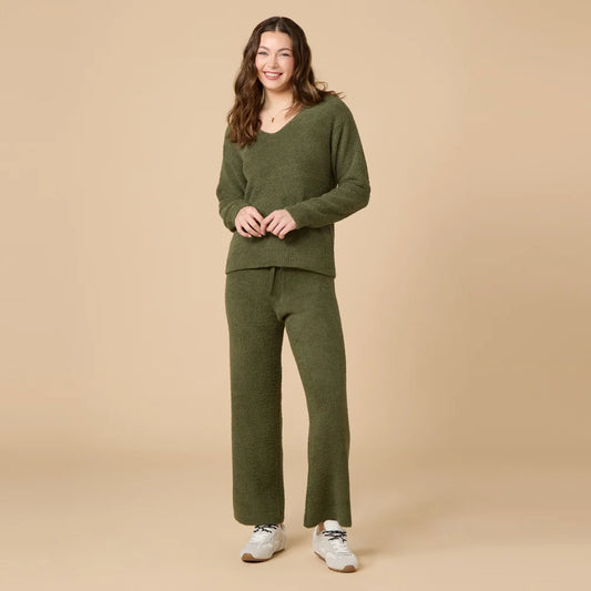 Solid Marshmallow V-Neck Lounge Set