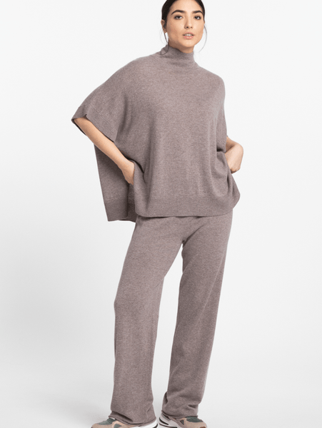 Easy Cashmere Popover in Plum