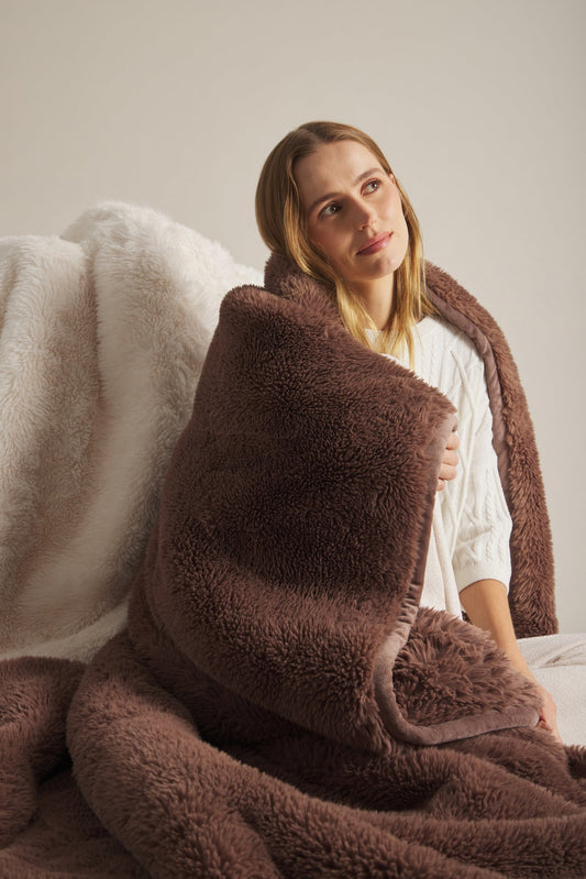 Cloud Faux Fur Throw