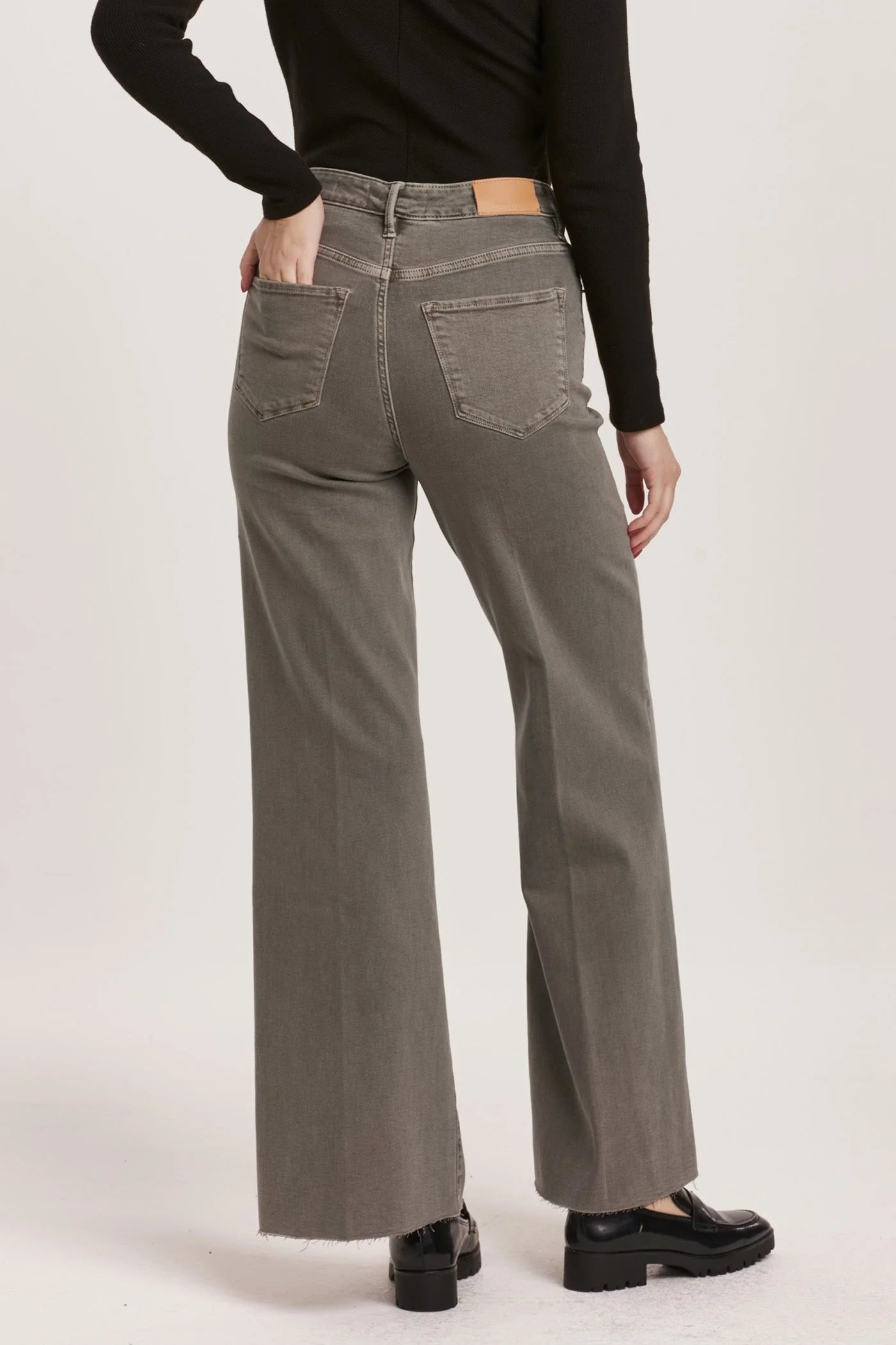 Fiona Hi-Rise Wide Leg Jeans