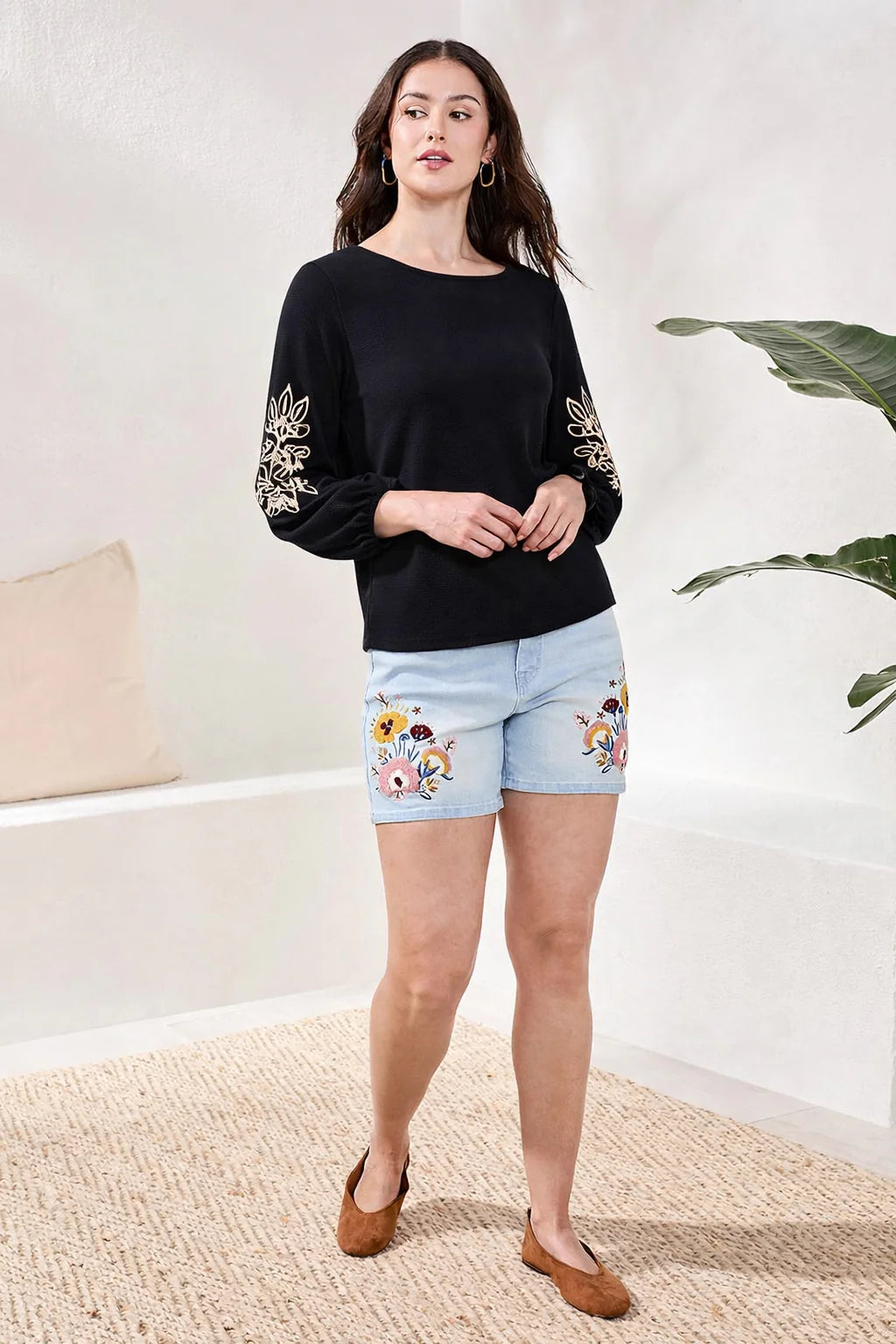 Soutache Embroidered 3/4 Sleeve Blouse