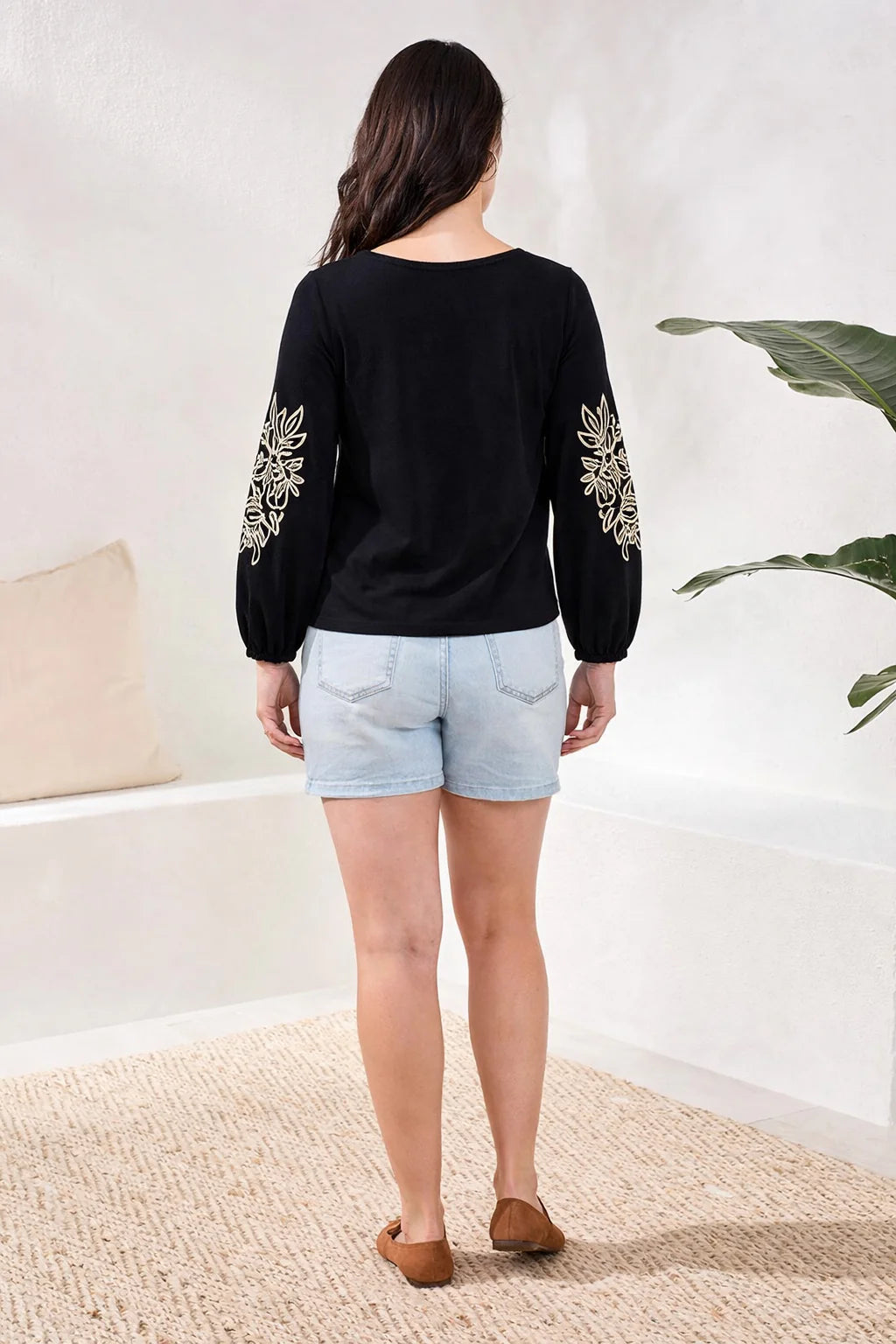Soutache Embroidered 3/4 Sleeve Blouse