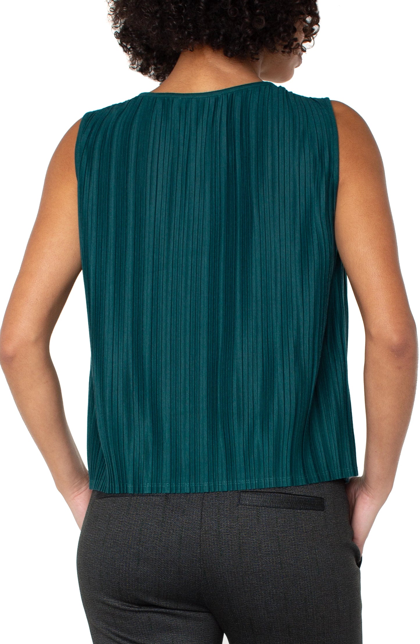Sleeveless Crew Neck Knit Top