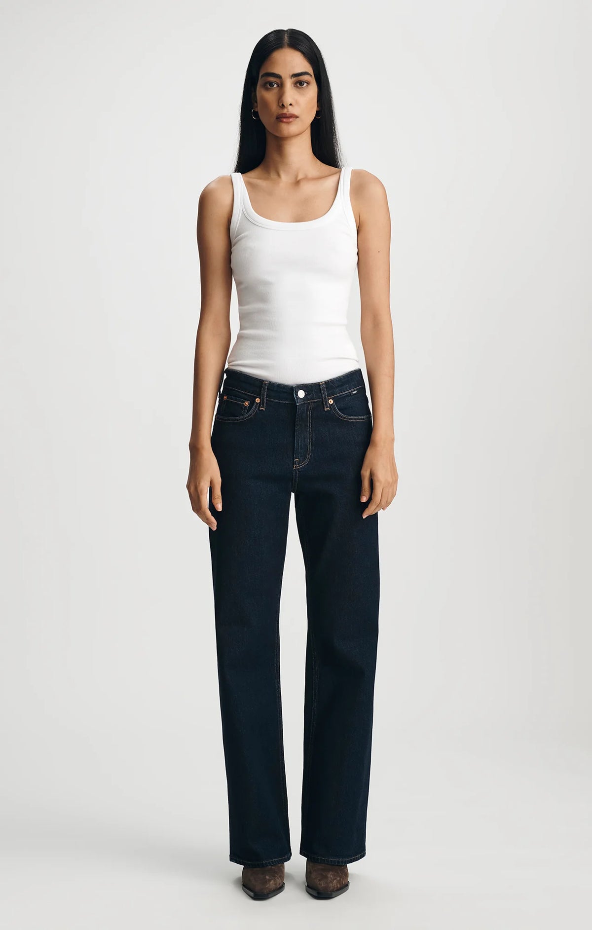 Taylor Straight Leg Jean