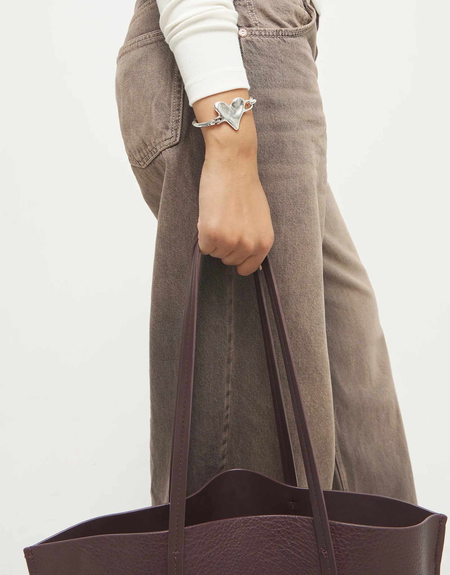 Beat - Bangle Bracelet with Heart Detail