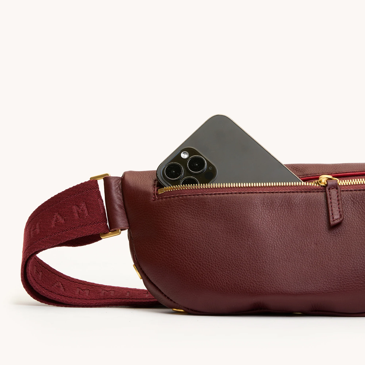 Charles Crossbody Medium