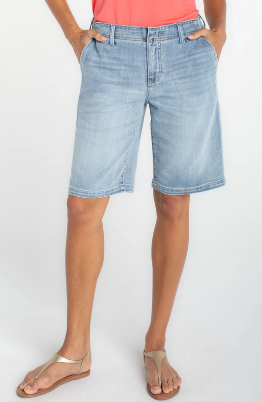 Weekender Relaxed Short