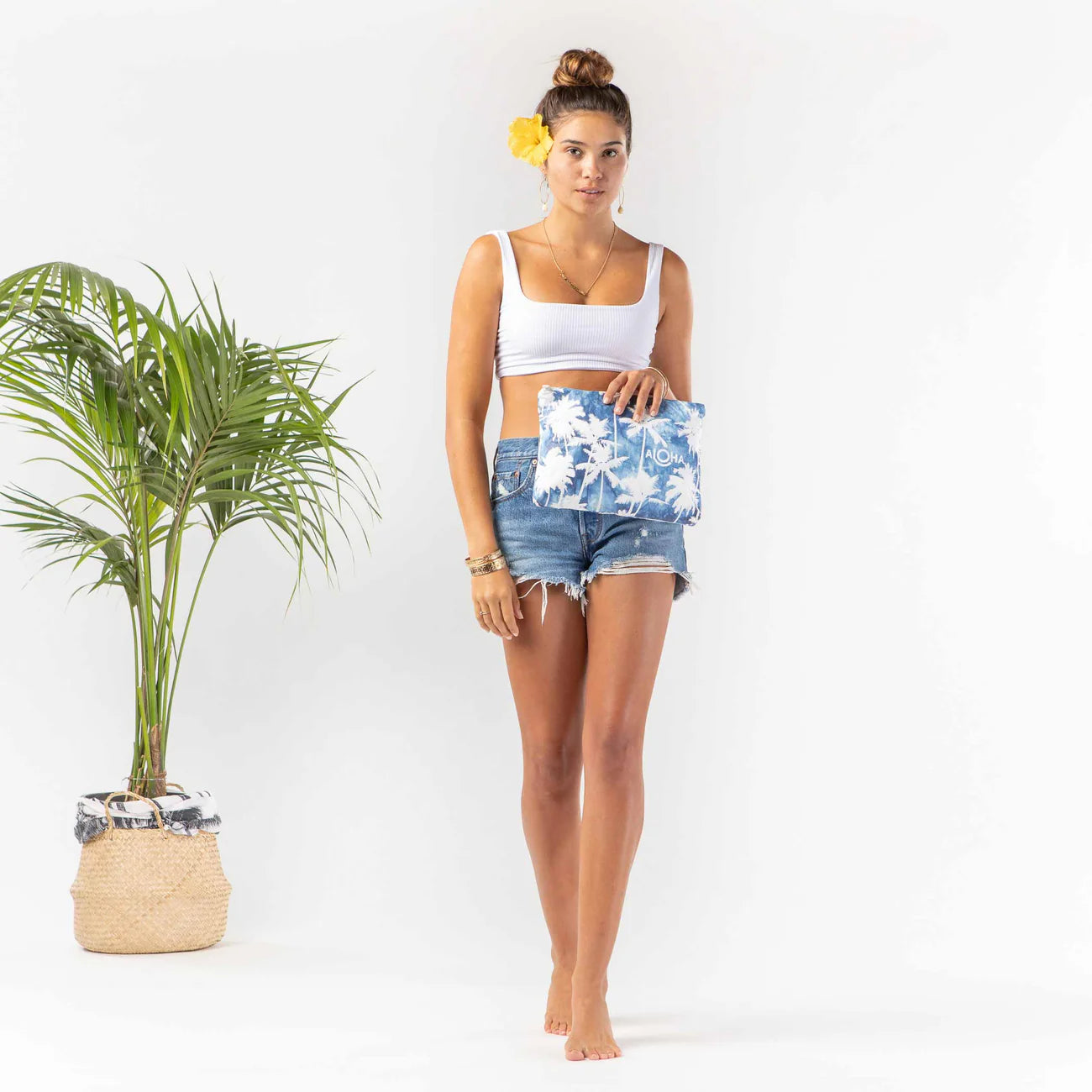 Coco Palms Mid Pouch