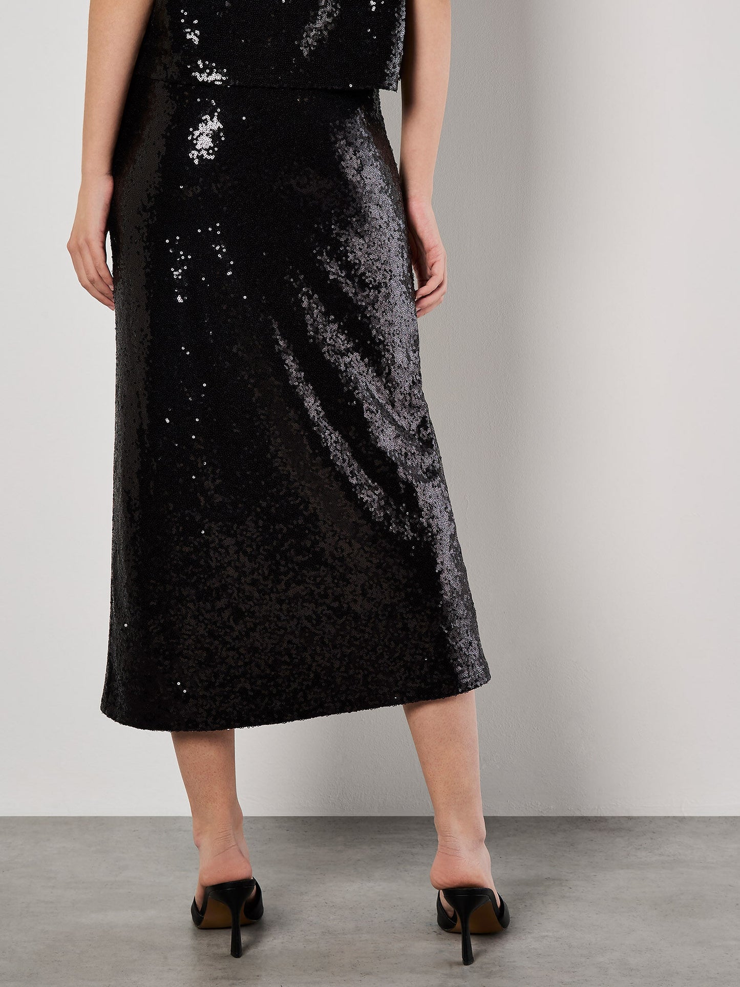 Sequin Bias Cut Midaxi Skirt
