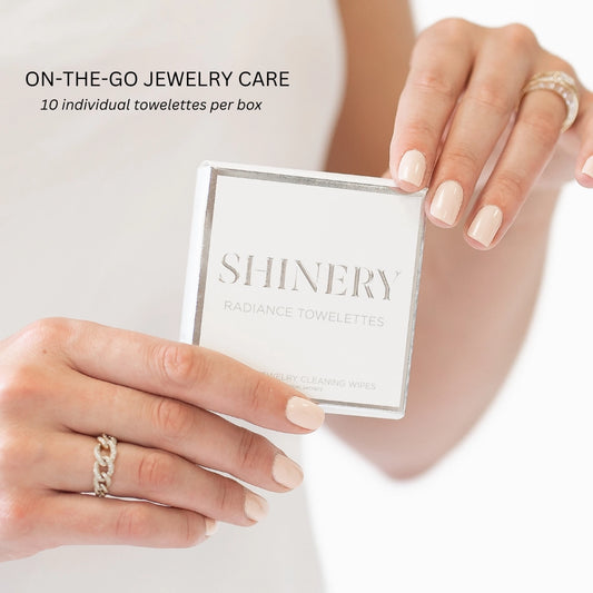 Radiance Towelettes