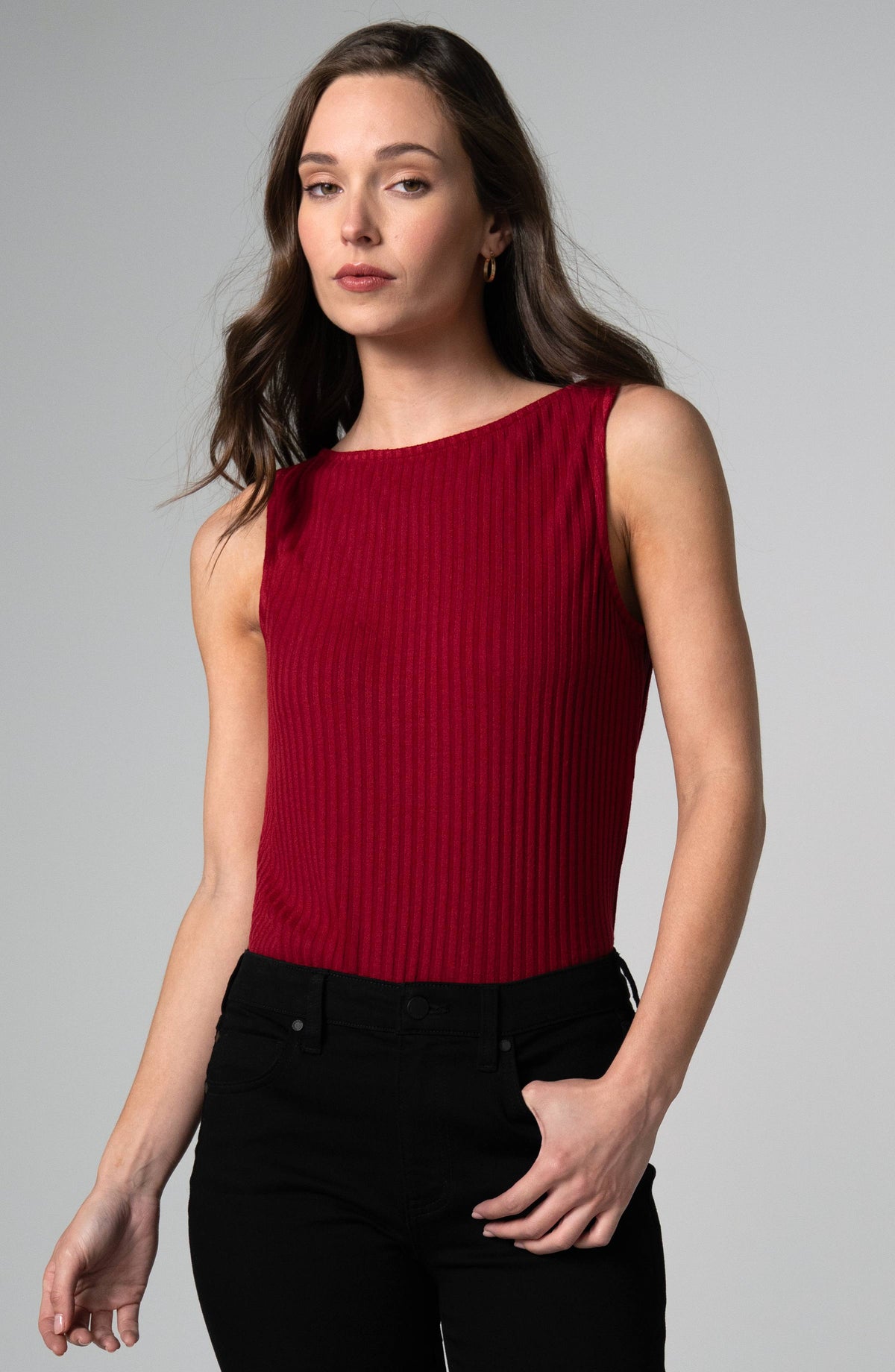 Sleeveless Boat Neck