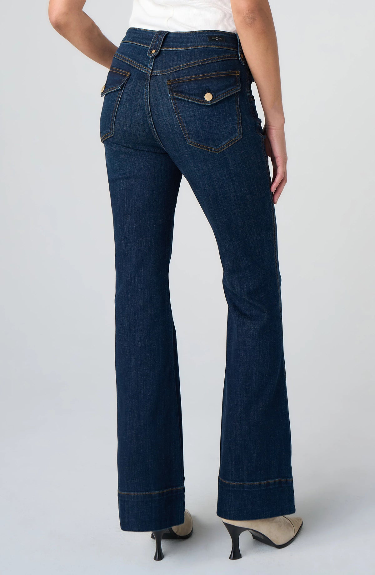 Hannah Outlaw Flare Jeans