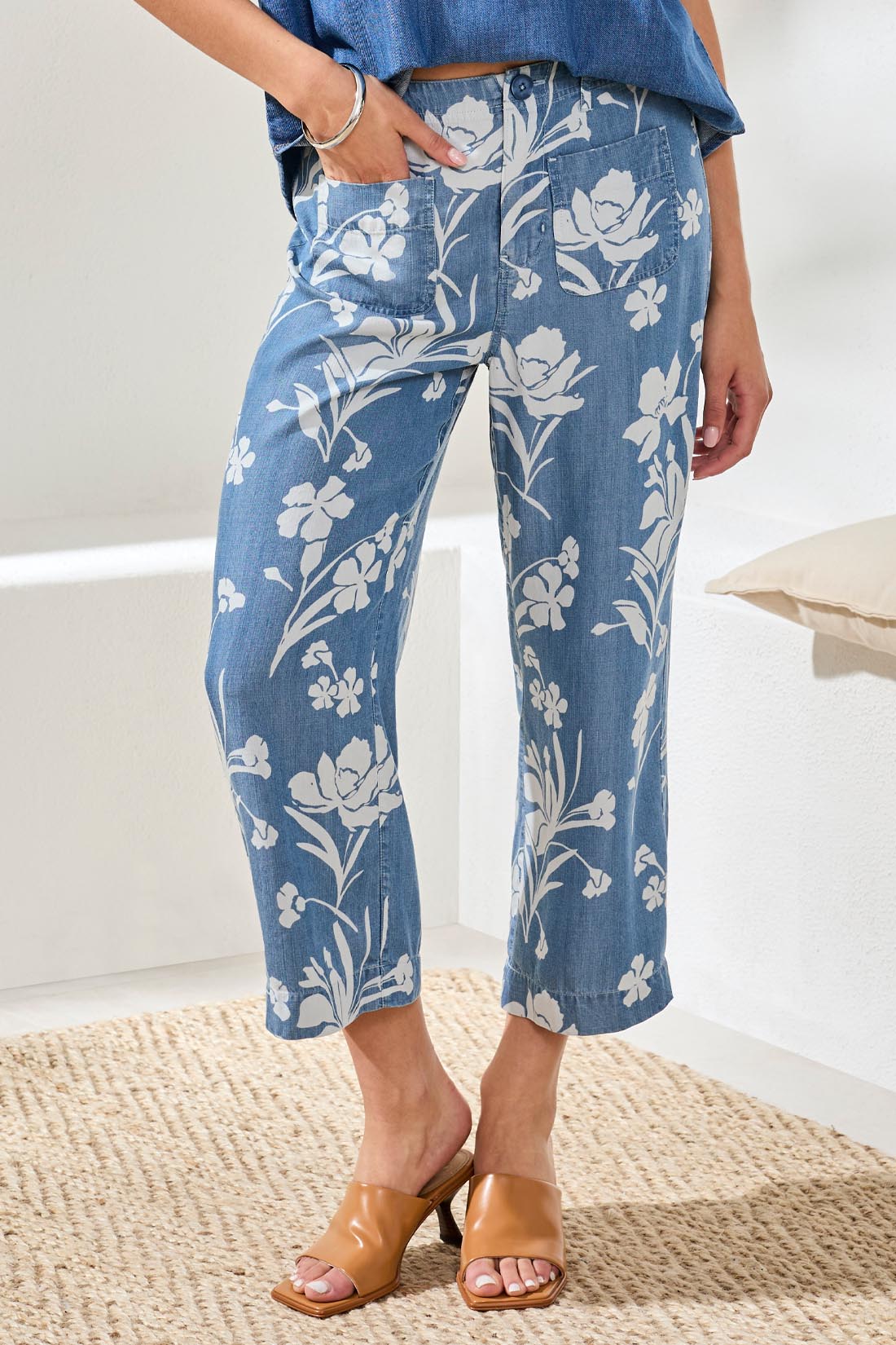 Flowy Wide Crop Pant
