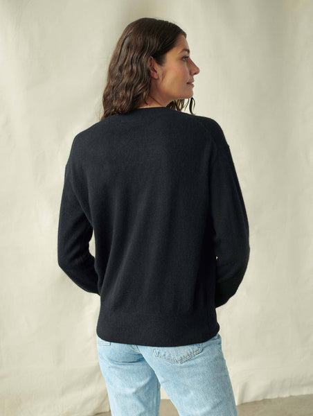 Essential Cashmere V-Neck Sweater
