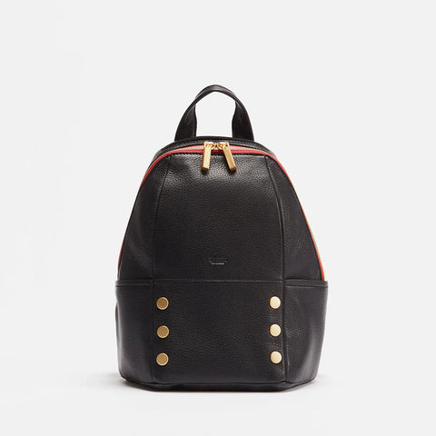 Hunter Medium Backpack