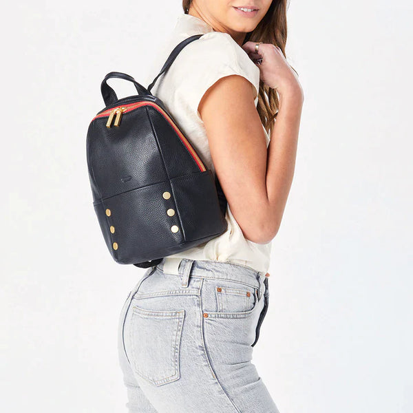 Hunter Medium Backpack